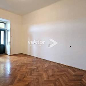 Sušak, prostran 4-soban stan s velikom terasom