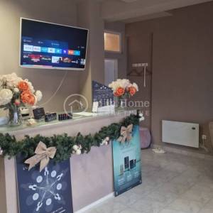 SVETA NEDELJA – RAKITJE |450 m²| 3 STANA + 2 POSLOVNA PROSTORA | TOP LOKACIJA