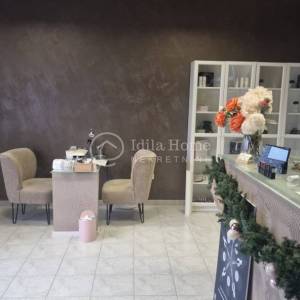 SVETA NEDELJA – RAKITJE |450 m²| 3 STANA + 2 POSLOVNA PROSTORA | TOP LOKACIJA