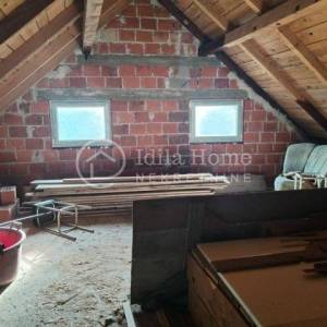 SVETA NEDELJA – SVETONEDELJSKI BREG MODERNA OBITELJSKA KUĆA U POLUETAŽAMA – 220 m²