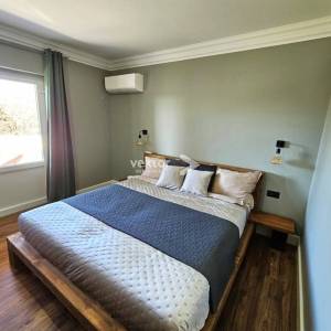 Svetvinčenat, moderna novogradnja s bazenom