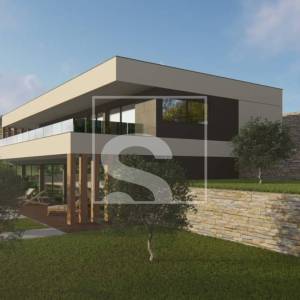 Terasirano zemljište 2082 m² s visokim hrastovima