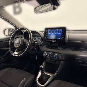 Toyota Yaris 1.5 VVT-iE HB - 3 godine jamstva