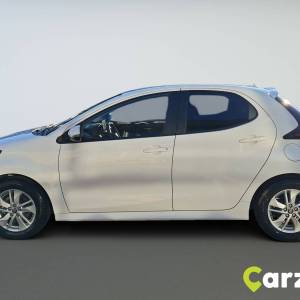Toyota Yaris 1.5 VVT-iE HB 5D M/T6 SOL - 3 godine jamstva