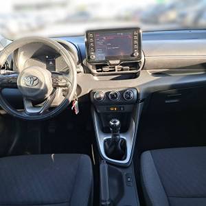 Toyota Yaris 1.5 VVT-iE HB 5D M/T6 SOL - 3 godine jamstva