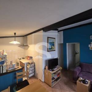 Tri kuće na parceli s pogledom na more 