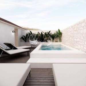 Tribalj, stara kamena kuća za adaptaciju