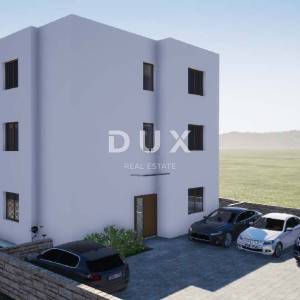 TRIBUNJ, SOVLJA - Stan s krovnom terasom i prekrasnim pogledom na more