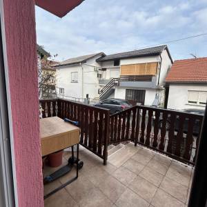 Trnava - zaseban stan u prizemlju kuće - 75 m2!