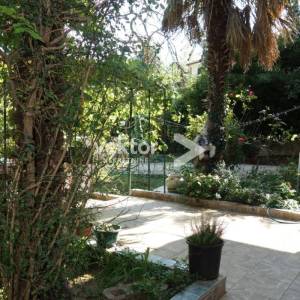 Trsat, 67m2, 3-soban stan s okućnicom