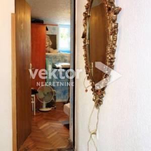 Trsat, 67m2, 3-soban stan s okućnicom