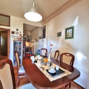 Trsat, etaža, obiteljski stan s okućnicom i garažom