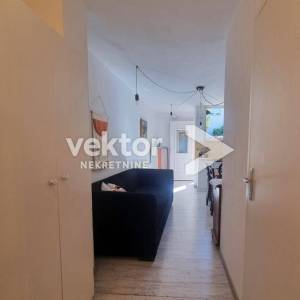 Trsat, stan s okućnicom i dodatnim apartmanom