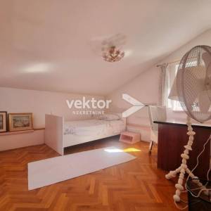 Trsat, stan s okućnicom i dodatnim apartmanom