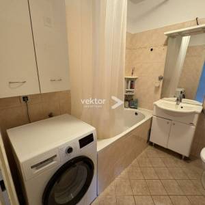 Turnić, 1-soban s dnevnim boravkom i balkonom