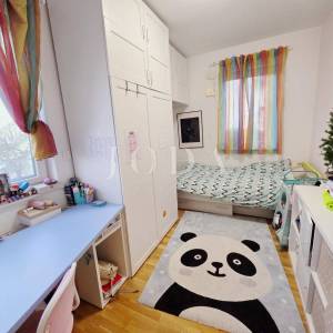 Turnić – Luksuzan 3S+DB s terasom i pogledom na more