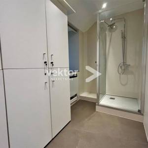 Uređen poslovni prostor u centru grada