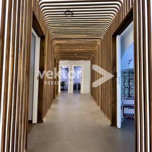 Uređen poslovni prostor u centru grada