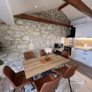 Uređeni apartman u centru Crikvenice