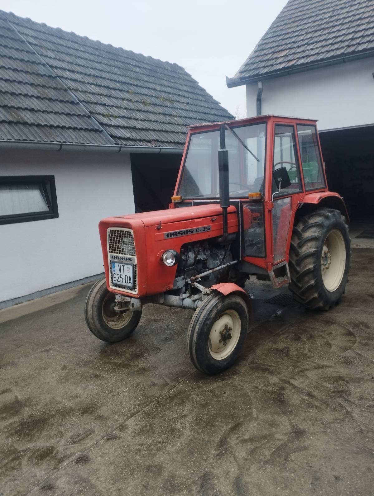 Ursus 355