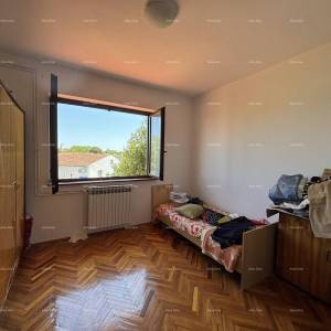 VALBANDON - Kuća s dva stana – idealna za obiteljski život ili investiciju