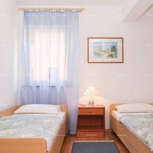 Valdebek. Kuća s 4 stana svaki stan zaseban ulaz!  Blizina centra Pule!