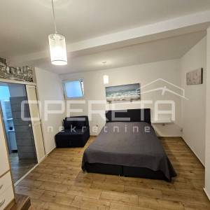 Vela Varoš, centar Splita, poslovni prostor s turističkim potencijalom