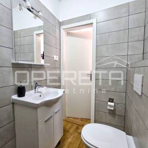 Vela Varoš, centar Splita, poslovni prostor s turističkim potencijalom