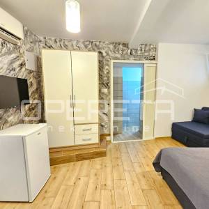 Vela Varoš, centar Splita, poslovni prostor s turističkim potencijalom