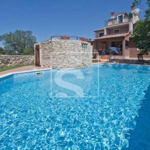 Vila s jedinstvenim bazenom 