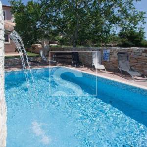 Vila s jedinstvenim bazenom 