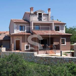 Vila s jedinstvenim bazenom 