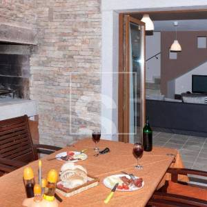 Vila s jedinstvenim bazenom 