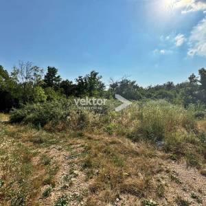 Viškovo, građevinsko zemljište za višestambenu izgradnju