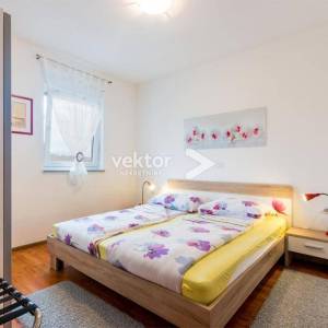 Vodnjan, okolica, kuća novije gradnje s bazenom