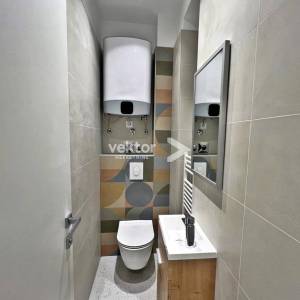 Vojak, preuređen 3-soban stan s balkonom