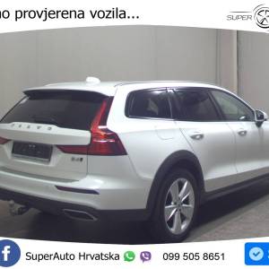 Volvo V60 Cross Country 2.0 B4 AWD 197 KS, LED+ACC+GR SJED+KAM+VIRT+PDC