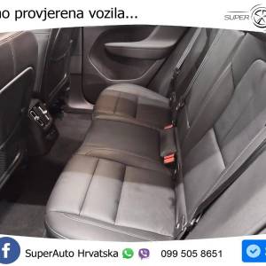 VOLVO XC40 1.5 Recharge T5 Aut. R Design 262 KS, LED+KAM+GR SJED+KUKA+PDC+VIRT