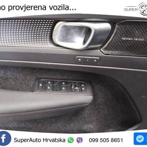 VOLVO XC40 1.5 Recharge T5 Aut. R Design 262 KS, LED+KAM+GR SJED+KUKA+PDC+VIRT