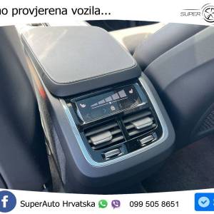 Volvo XC90 2.0 B5 AWD Aut. Ultimate Bright 235 KS, 7-SJED+ACC+4xGR SJED+360+PANO