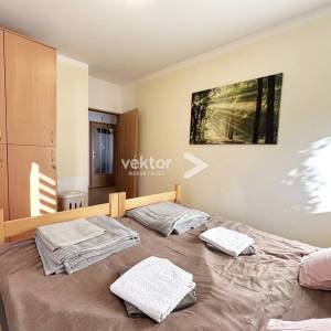 Vrata, apartman, 2-soban s dnevnim boravkom i balkonom