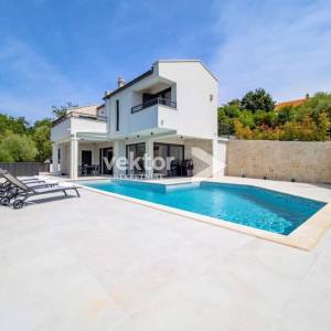 Vrbnik okolica, moderna kuća s bazenom, novogradnja