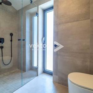 Vrbnik okolica, moderna kuća s bazenom, novogradnja