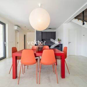 Vrbnik okolica, moderna kuća s bazenom, novogradnja