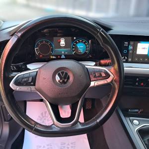 VW Golf 8 2.0 TDI BMT Life - 3 godine jamstva