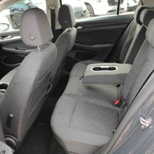 VW Golf VIII 1.0 eTSi DSG