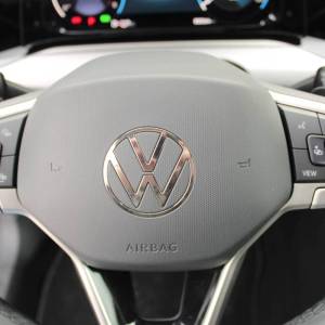 VW Golf VIII 1.0 eTSi DSG