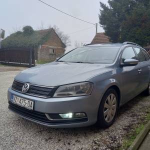 VW Passat Variant odlično stanje!
