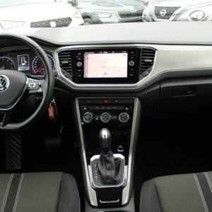 VW T-Roc 1.5 TSi DSG *NAVIGACIJA*