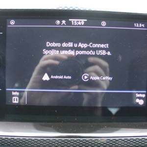 VW Taigo 1.0 TSi DSG